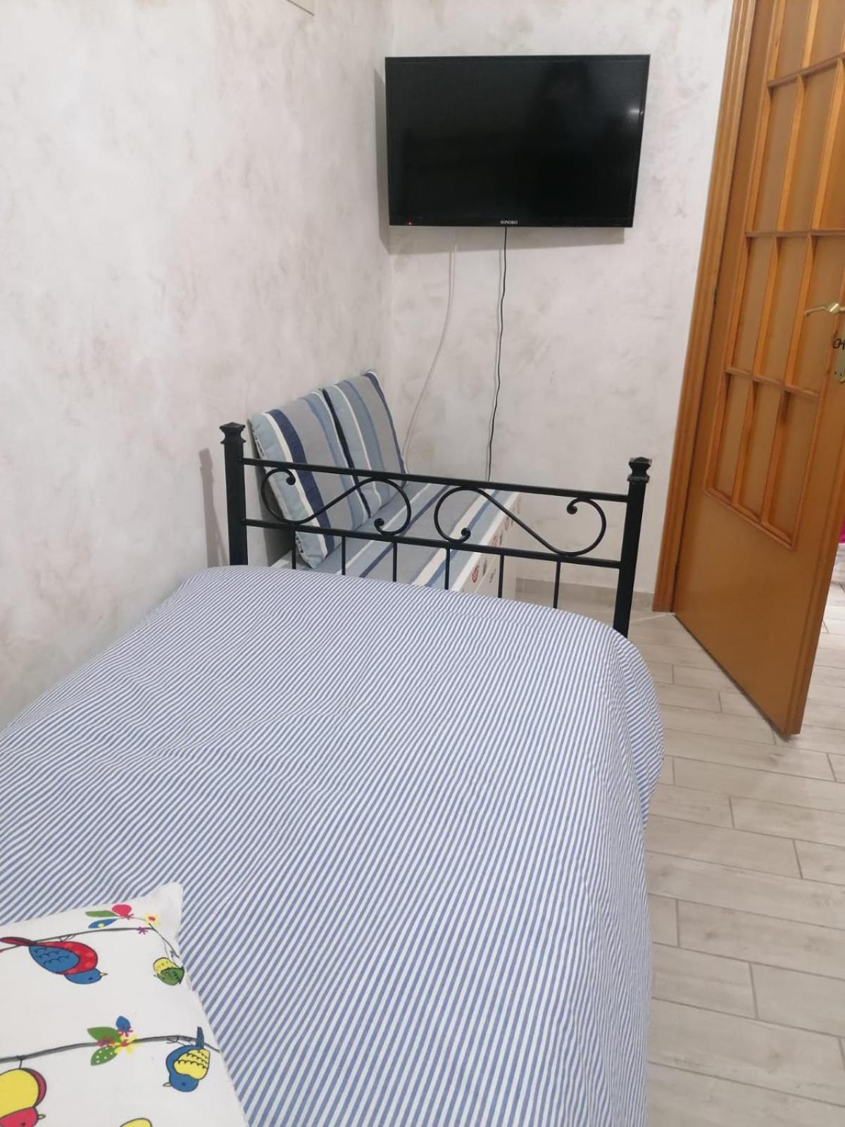 Casa Vacanza Sweet Home جيارديني ناكسوس الغرفة الصورة